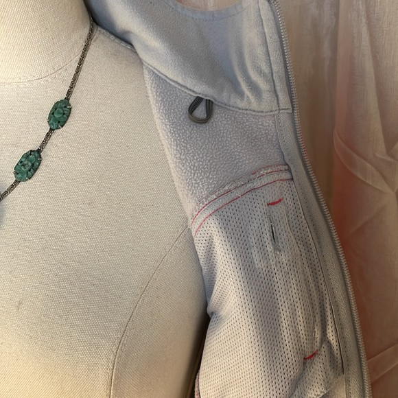 EUC Pink The North Face full zip waterproof jacket size small rn#61661 - Picture 6 of 6